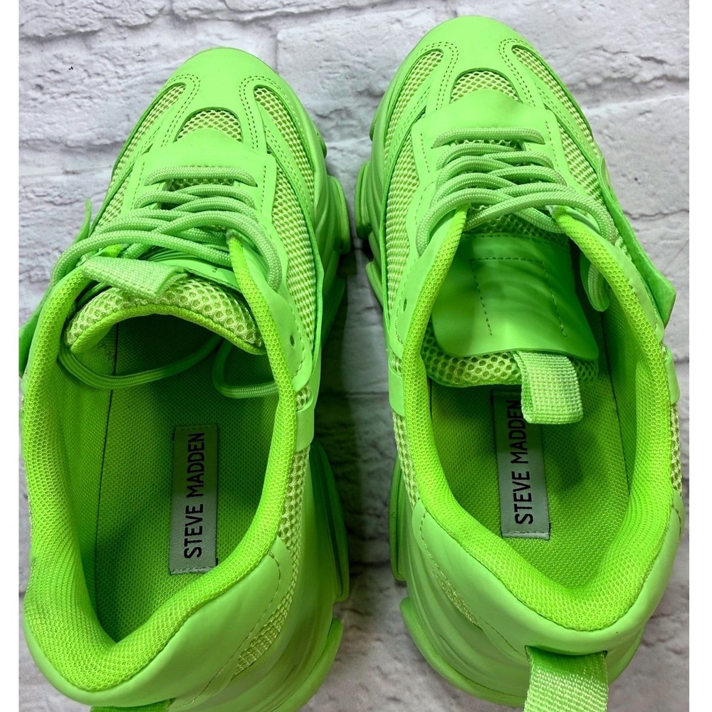 Steve Madden Possession Sneakers Womens 8.5 Neon Green Excellent Chunky Dad Shoe - Picture 8 of 9